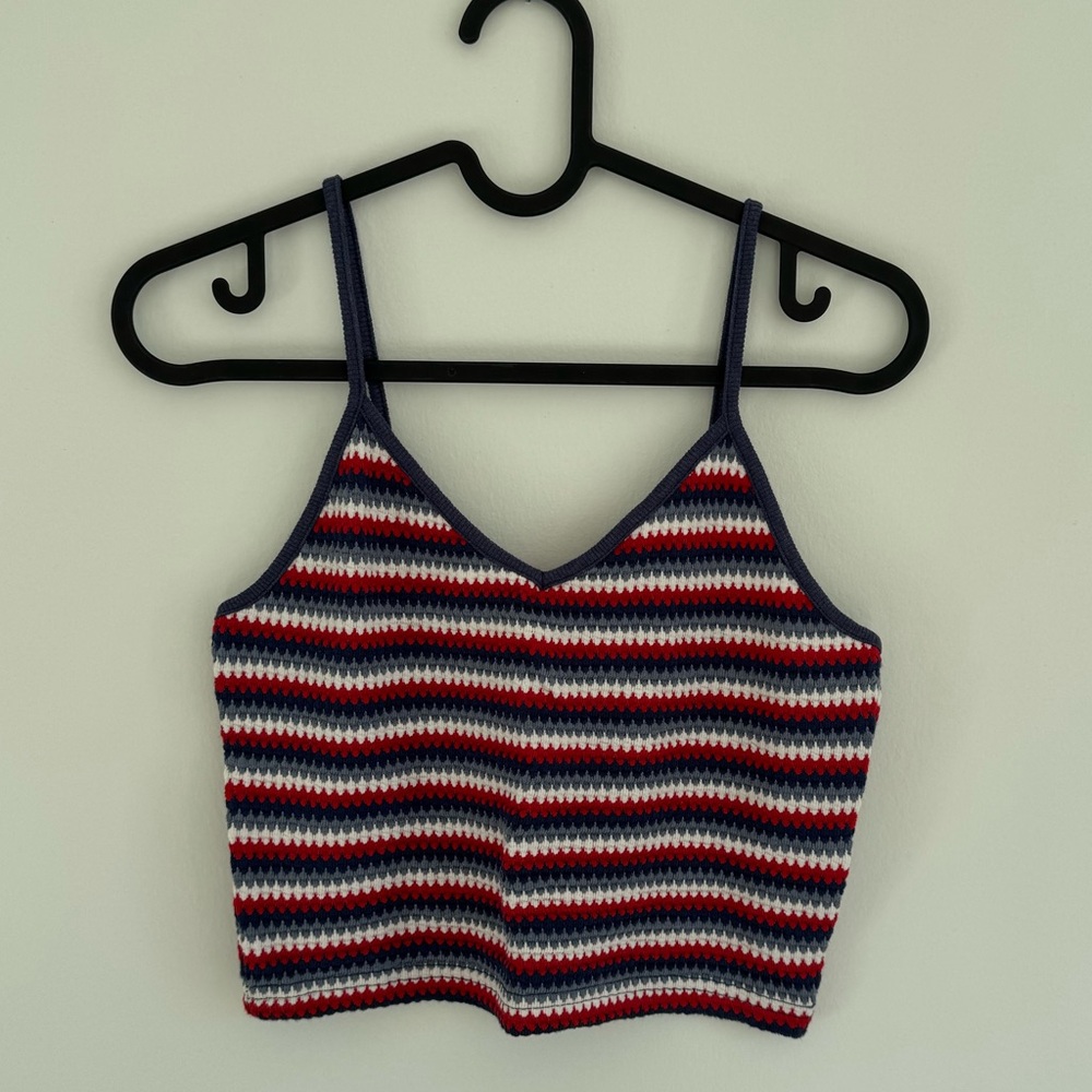 Rip curl crochet crop top. Size small. Never worn. Red, white and blue.